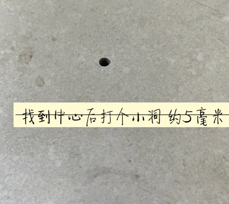 枣庄瓷砖空鼓维修公司专业解答在瓷砖铺贴过程中，如果砂料搅拌不均匀，将会带来以下问题